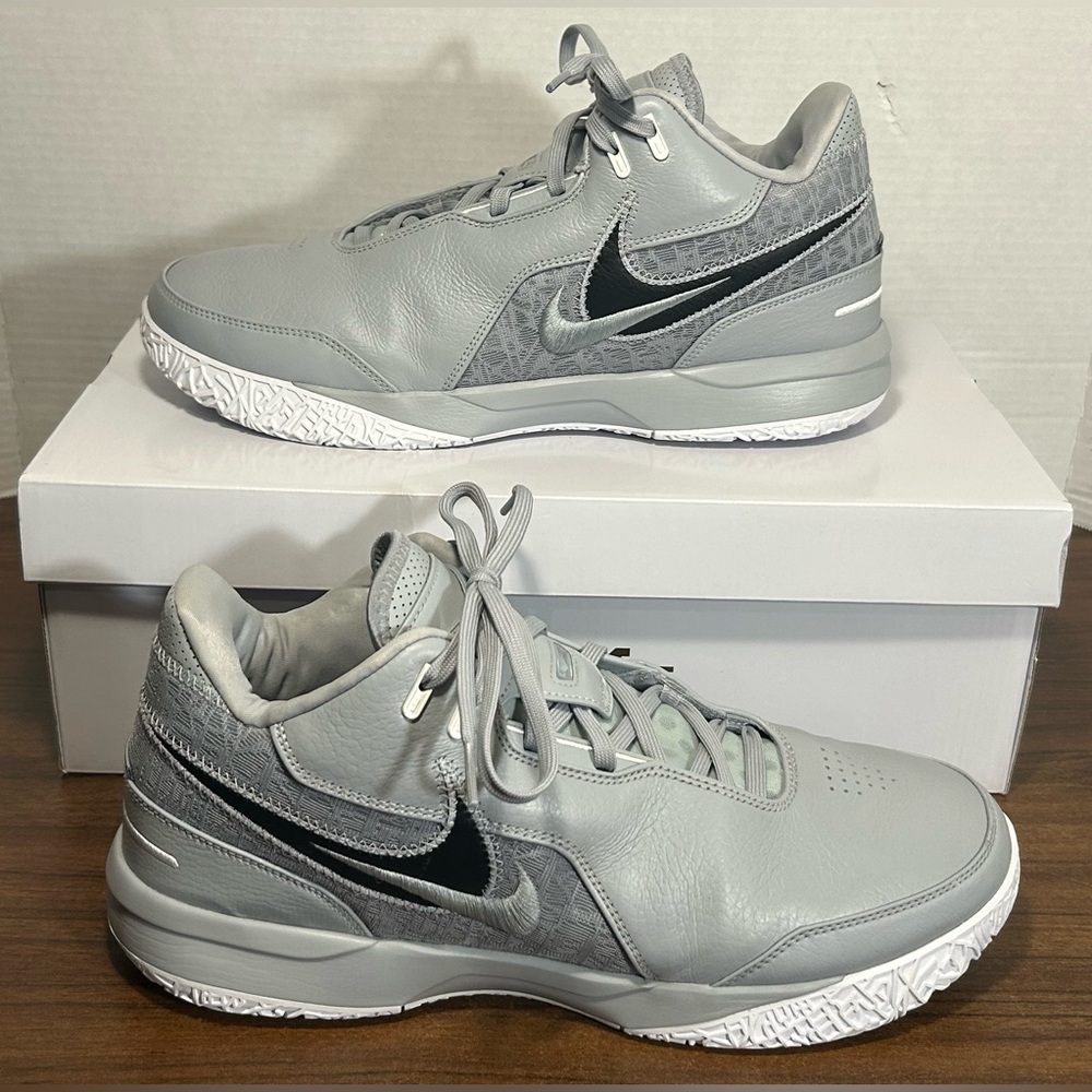 Size 13 - Nike LeBron NXXT Gen AMPD TB Promo White Black HJ9942-003 With Box